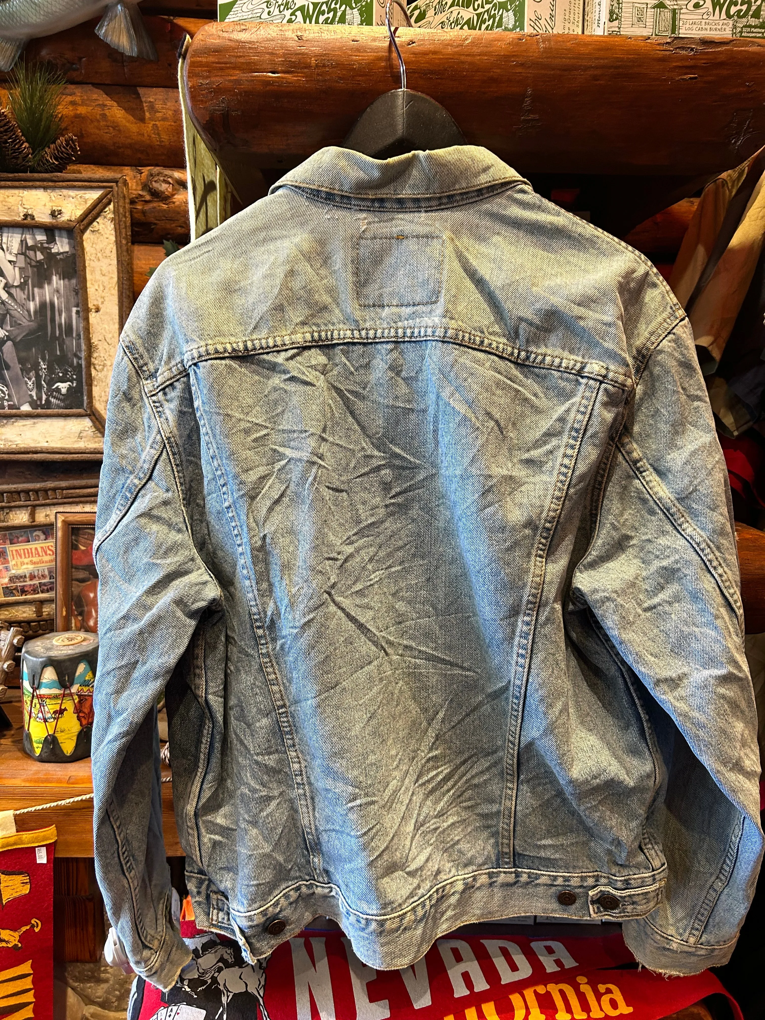 13. Vintage Levis Denim Faded Out Trucker Jacket, Large