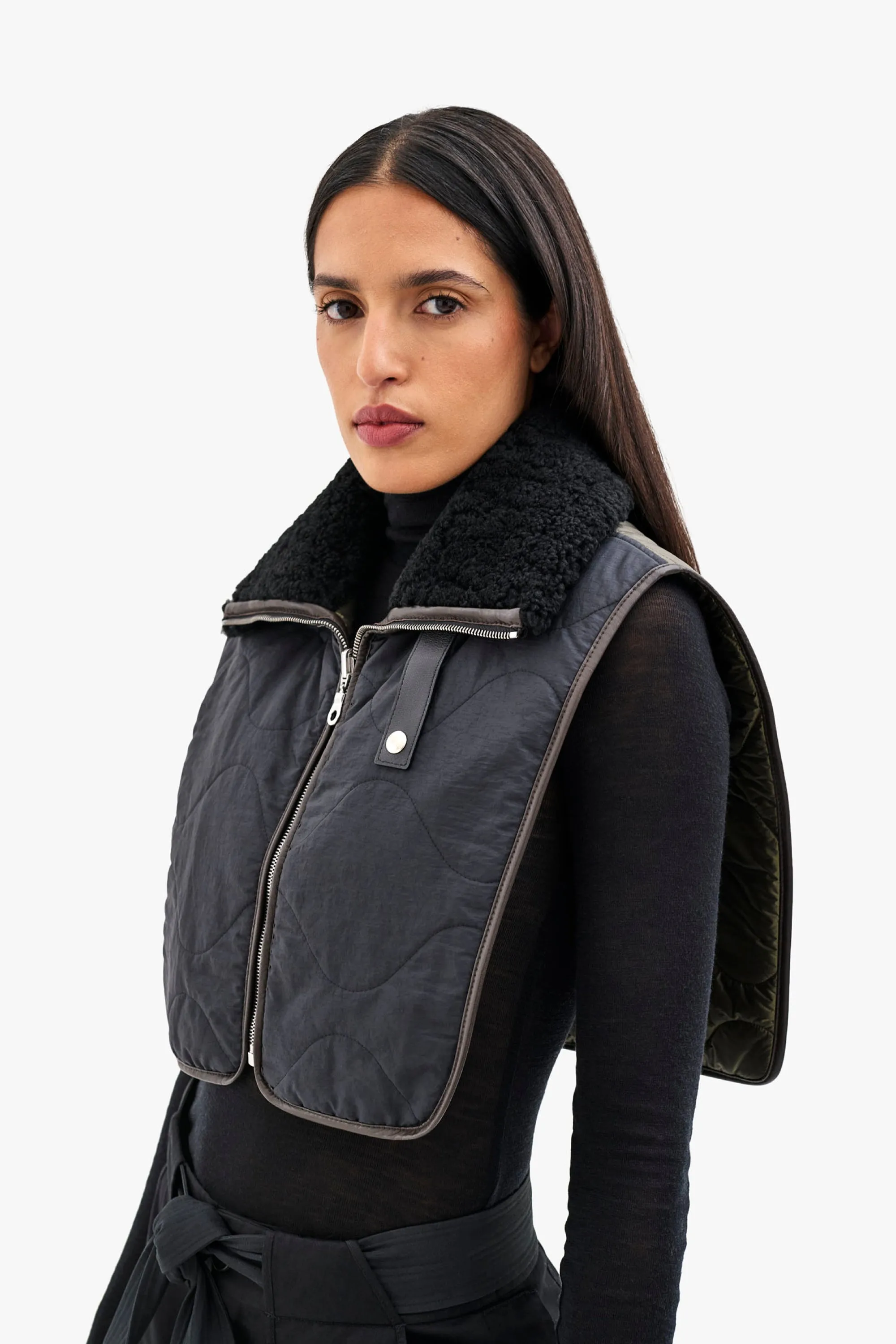 Aviator Zip Collar - Black / Dark Olive