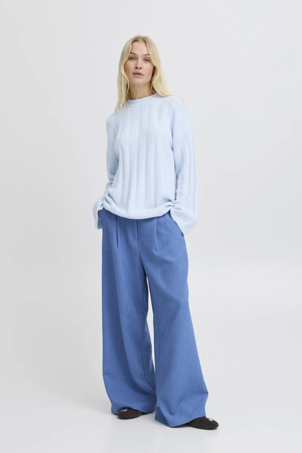 B Young omea Jumper 5