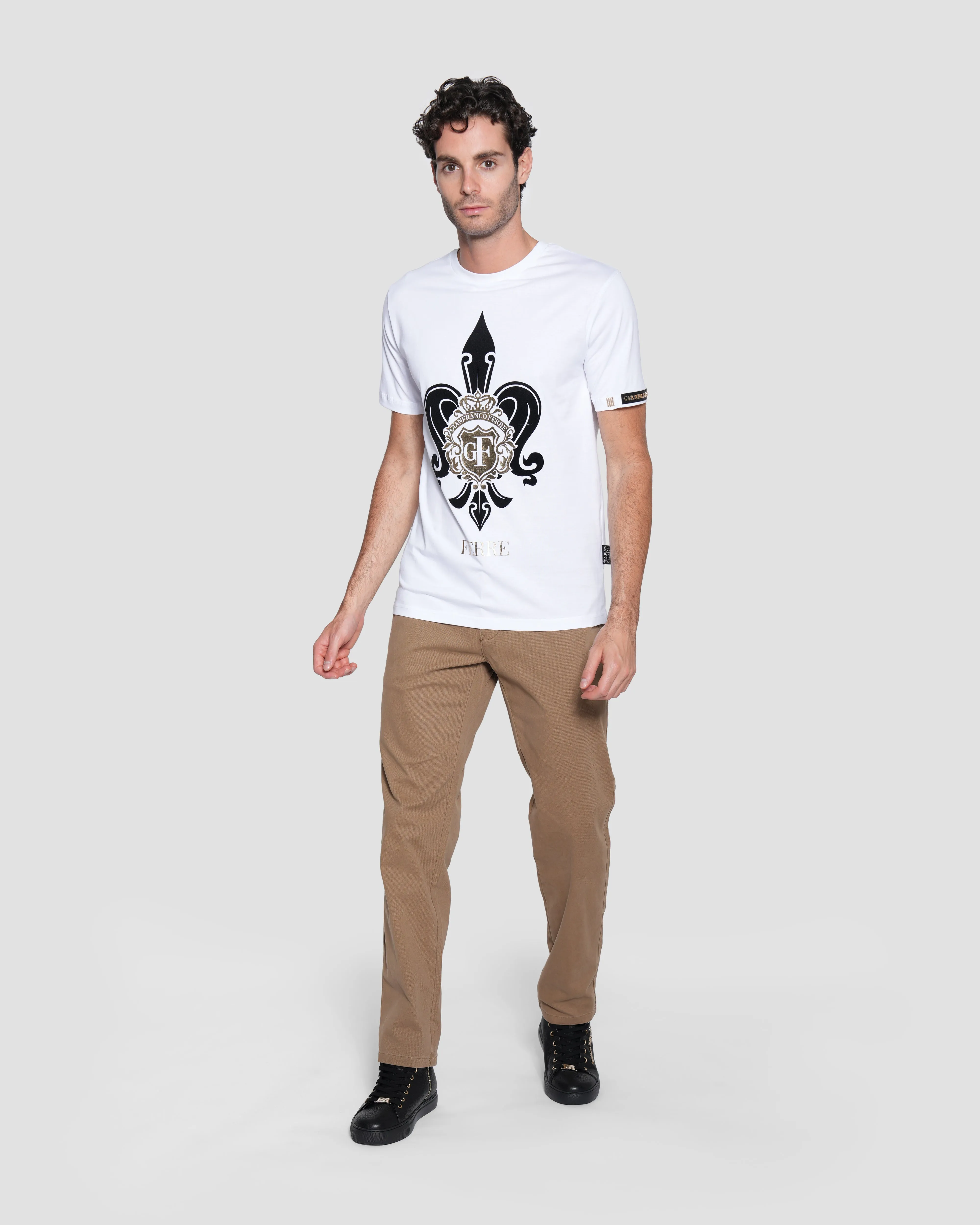 Emblem Graphic Print T-shirt