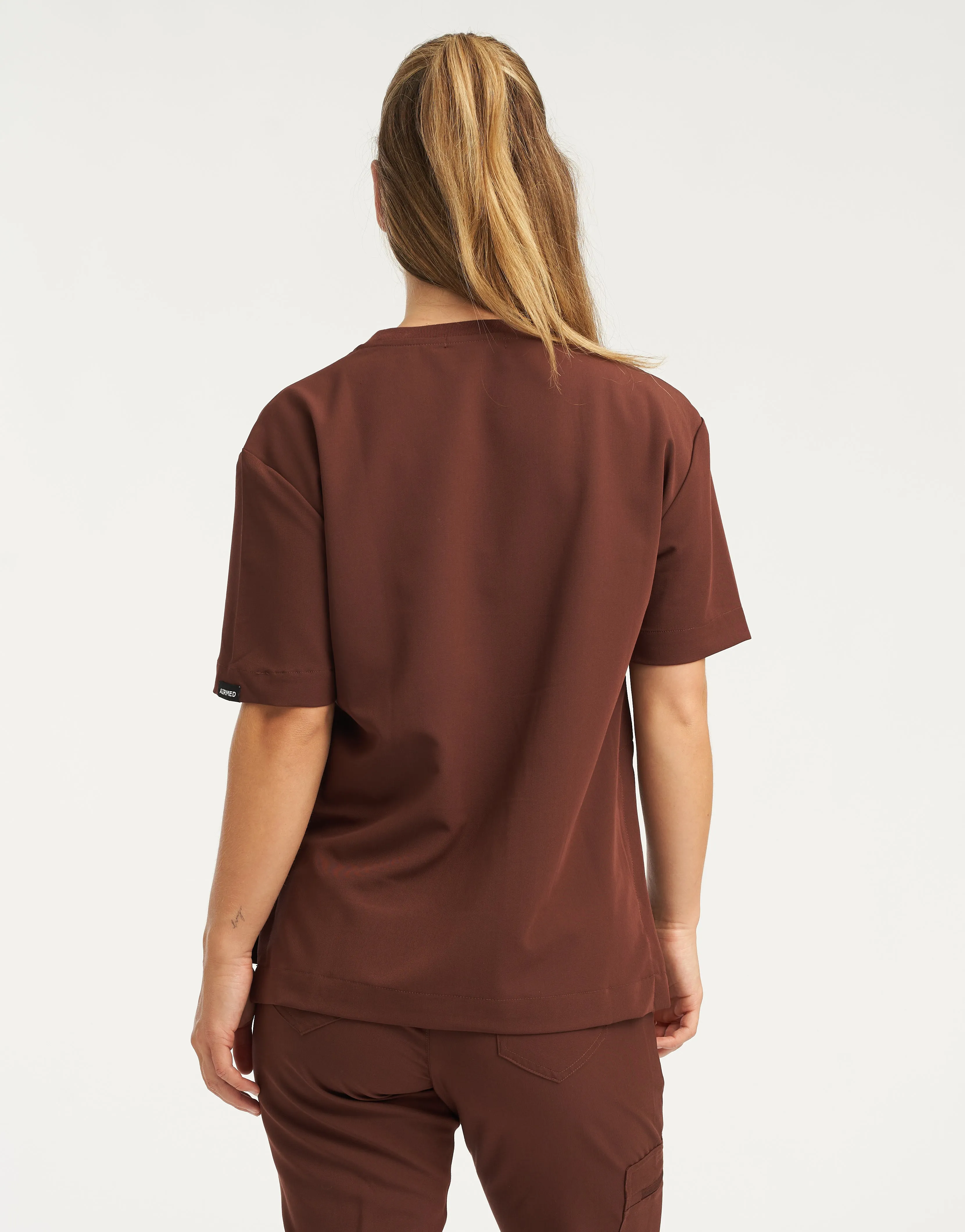 Essential Crewneck Scrub Top - Cocoa