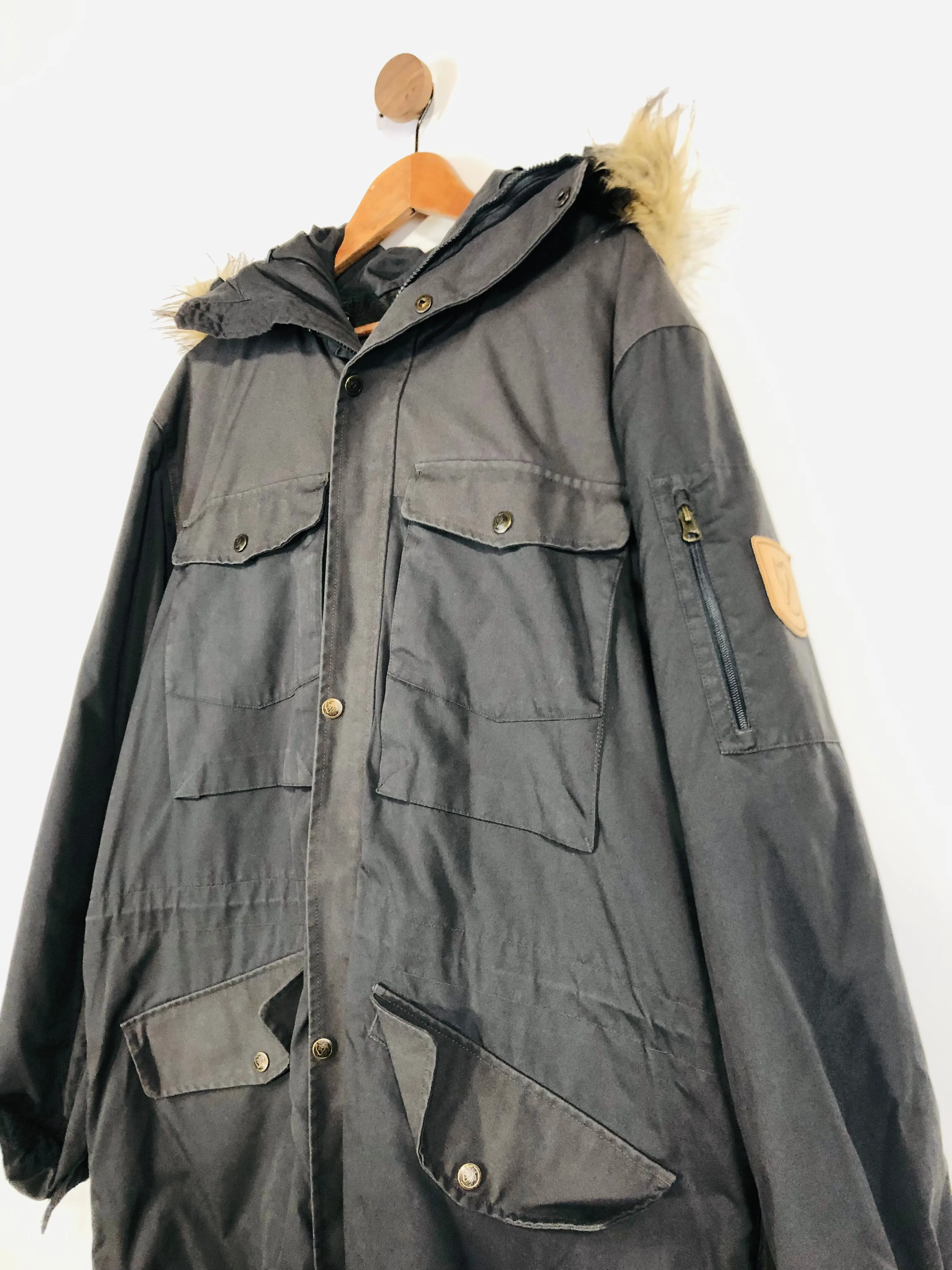 Fjallraven Men's Singi Winter Parka Jacket | XL | Grey