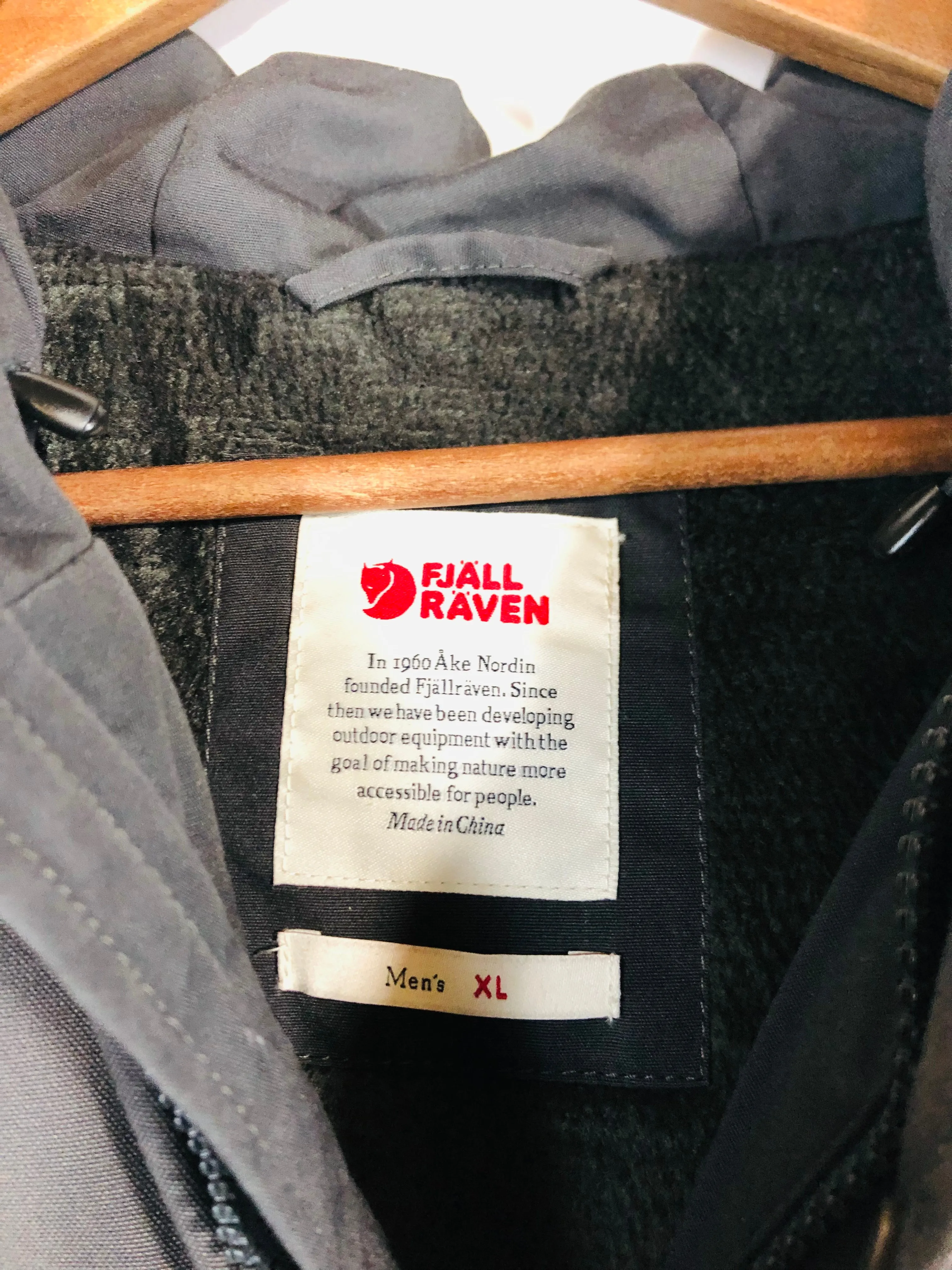 Fjallraven Men's Singi Winter Parka Jacket | XL | Grey