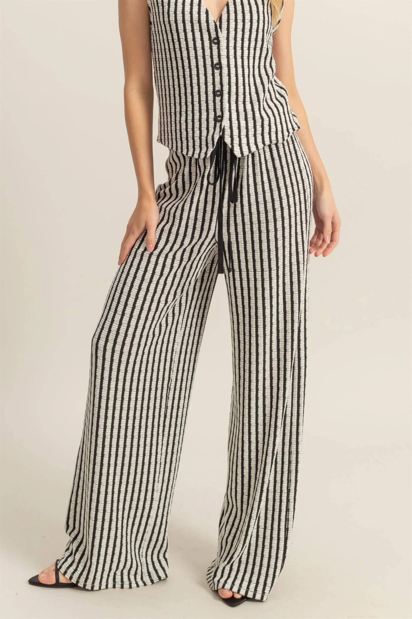 HF25E272-High Waist Drawstring Striped Knit Pants