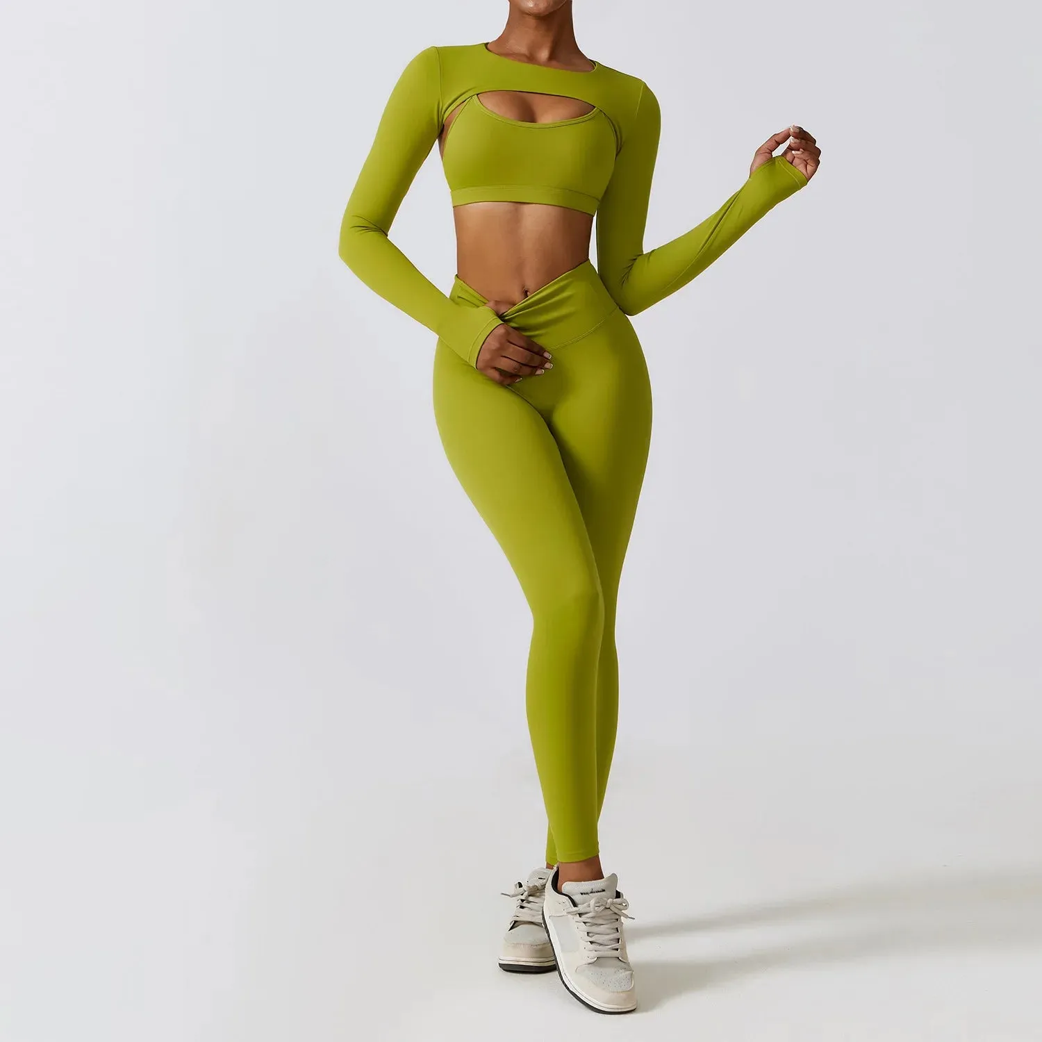 Kyveli - 3 Piece Long Sleeve Activewear Set