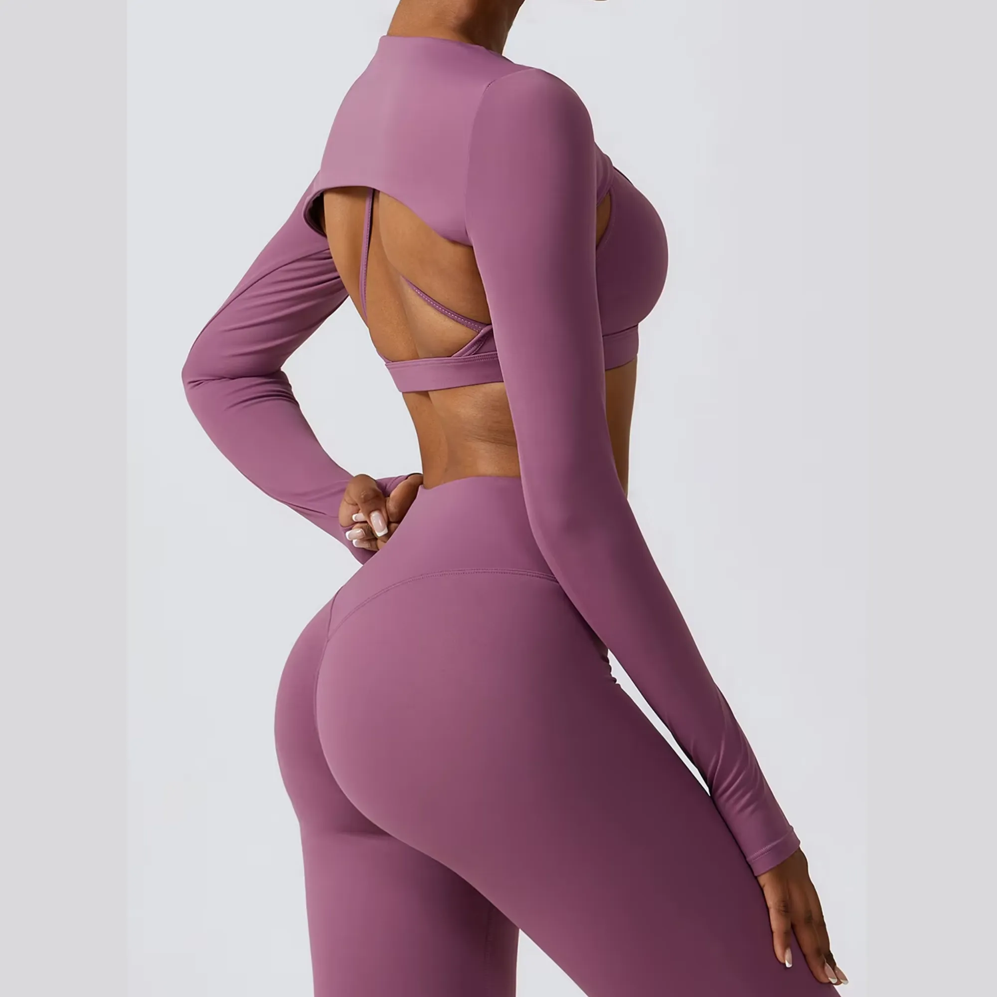 Kyveli - 3 Piece Long Sleeve Activewear Set