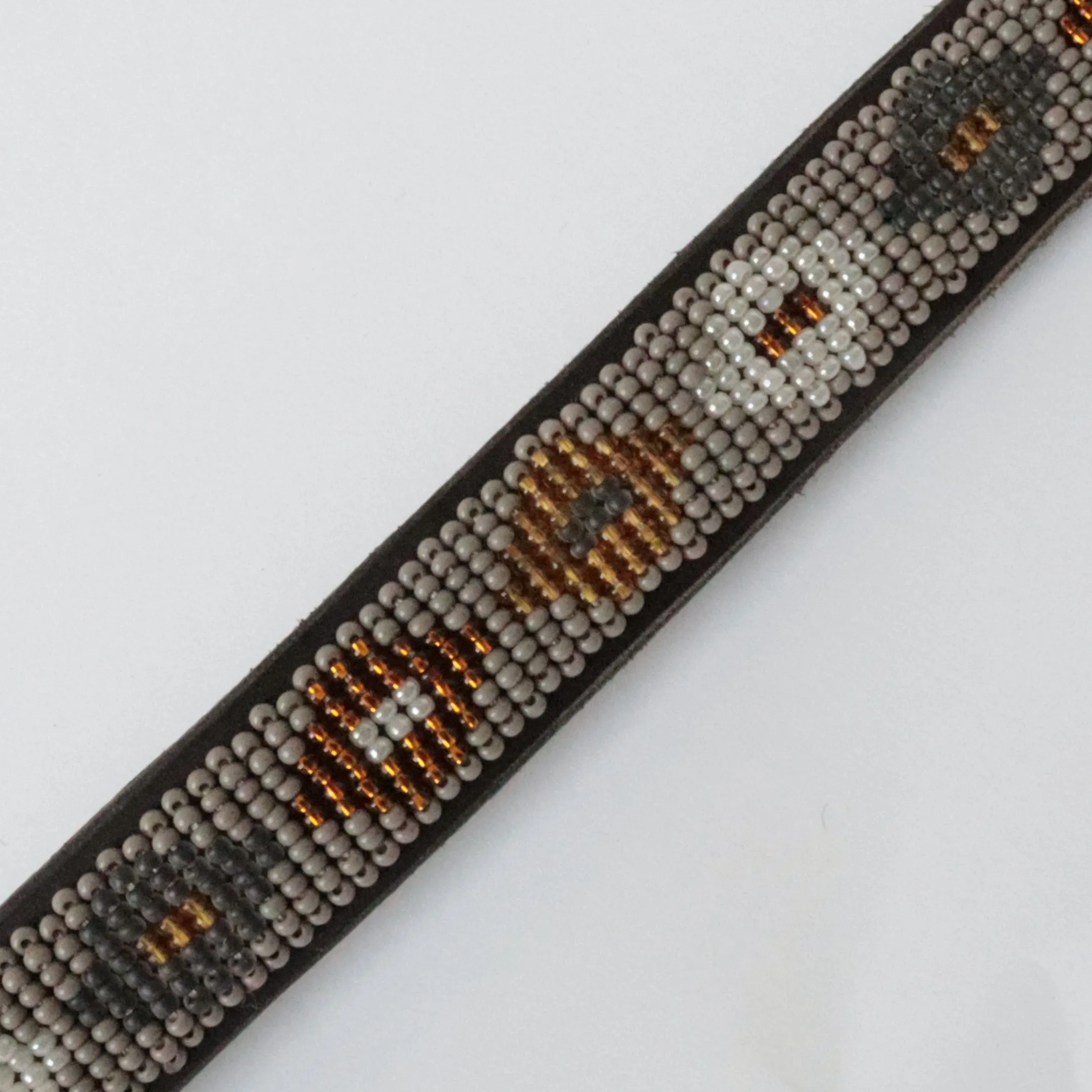 Nata'Chien - Beaded Dog Collar
