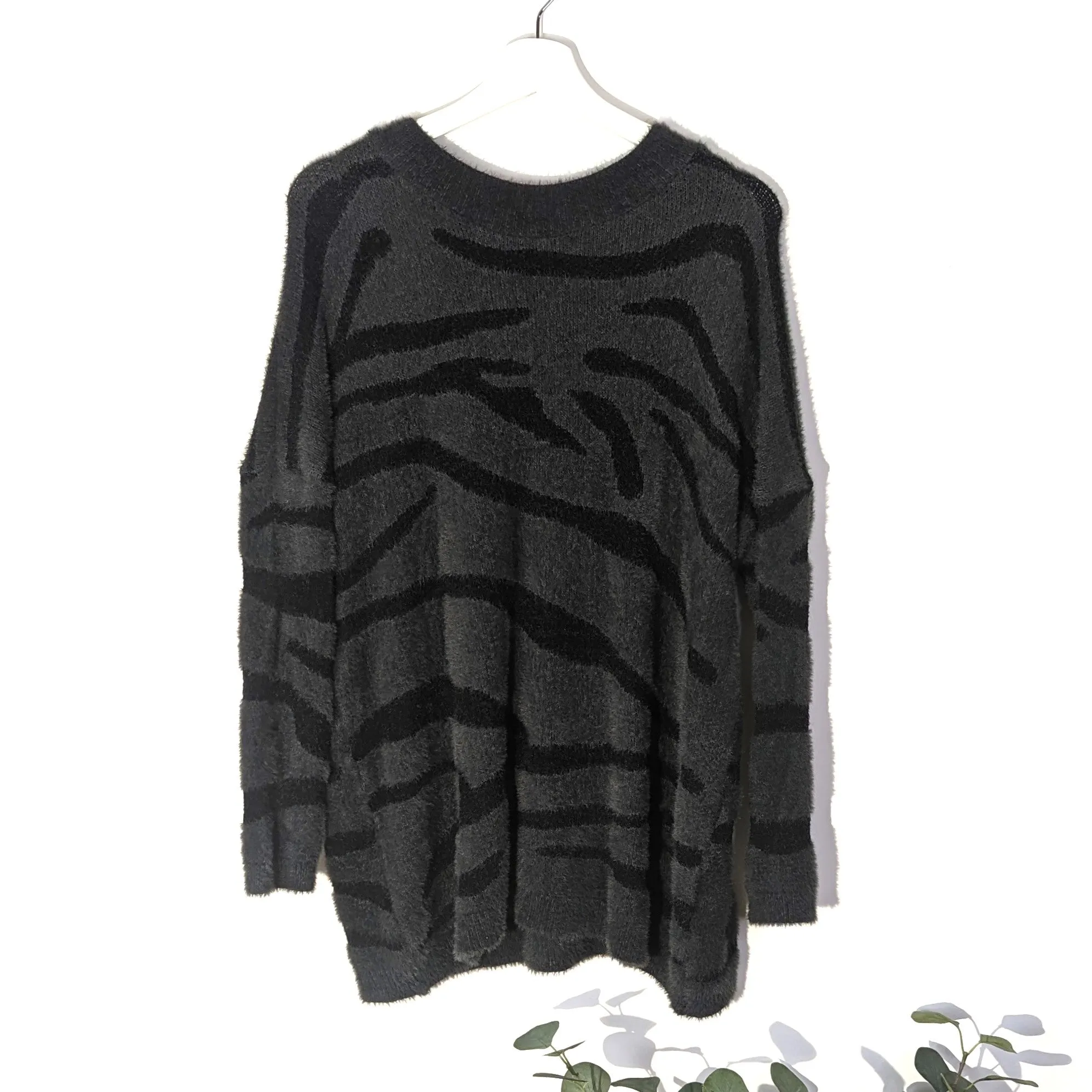 Nylon wool mix animal stripe jumper