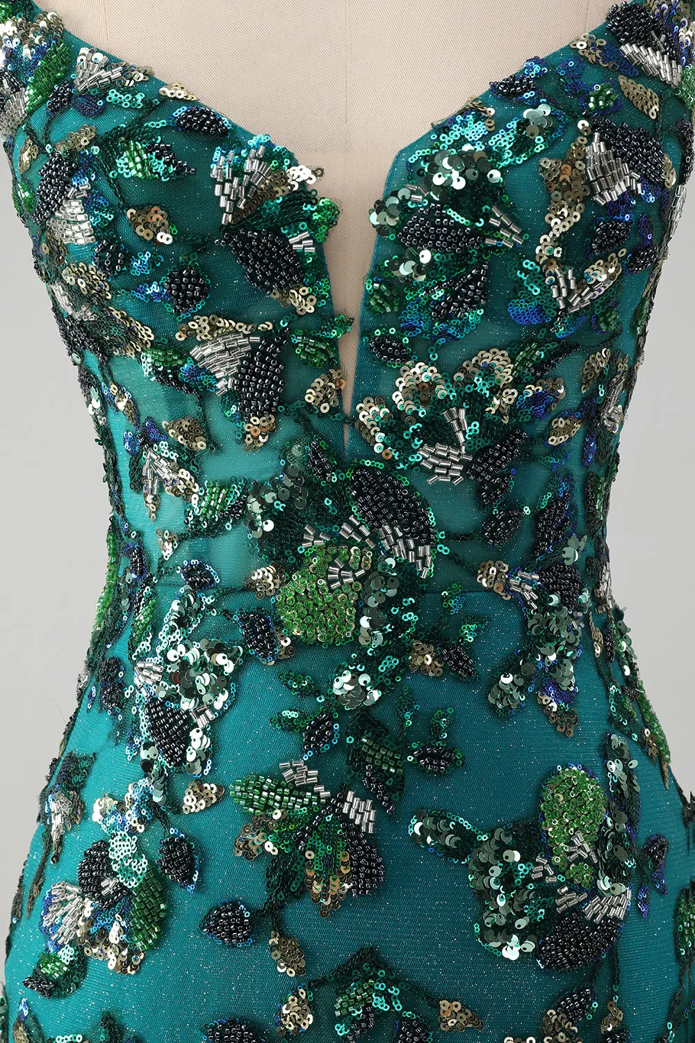 Sparkly Dark Green Bodycon Spaghetti Straps Short Homecoming Dress with Beading