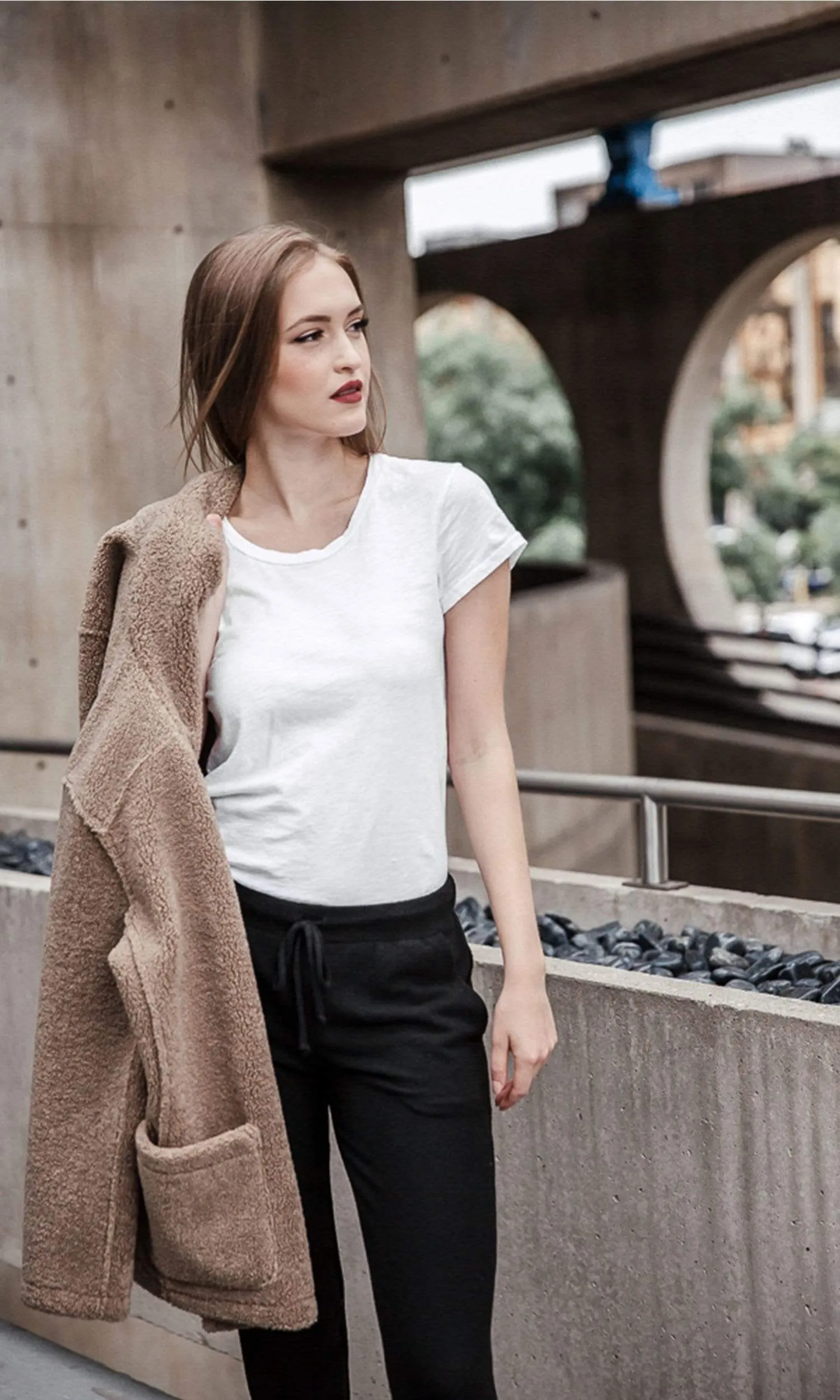 Velvet by Graham & Spencer Odelia03 Cotton Slub Crewneck Tee