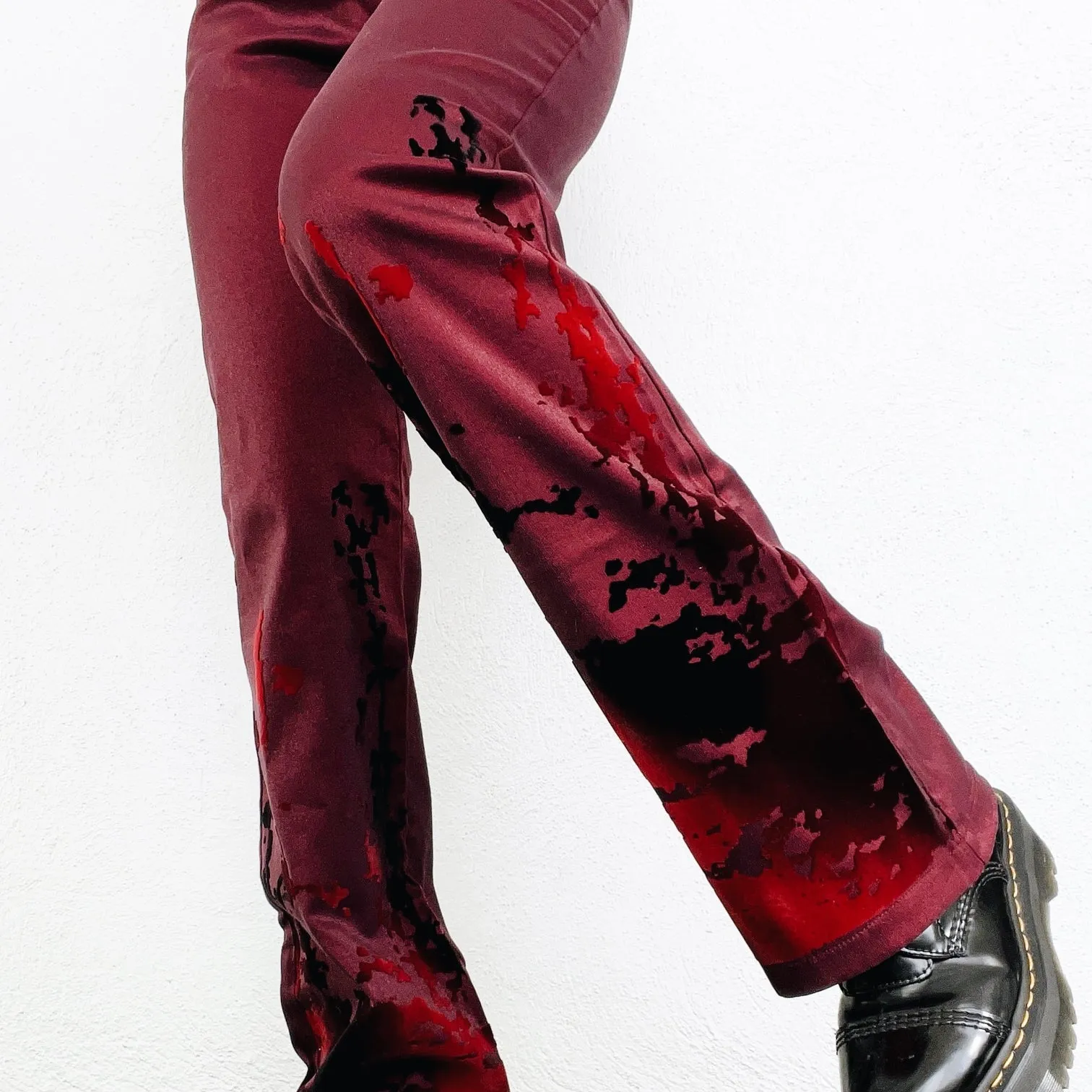 Vintage Velvety Lava Flares