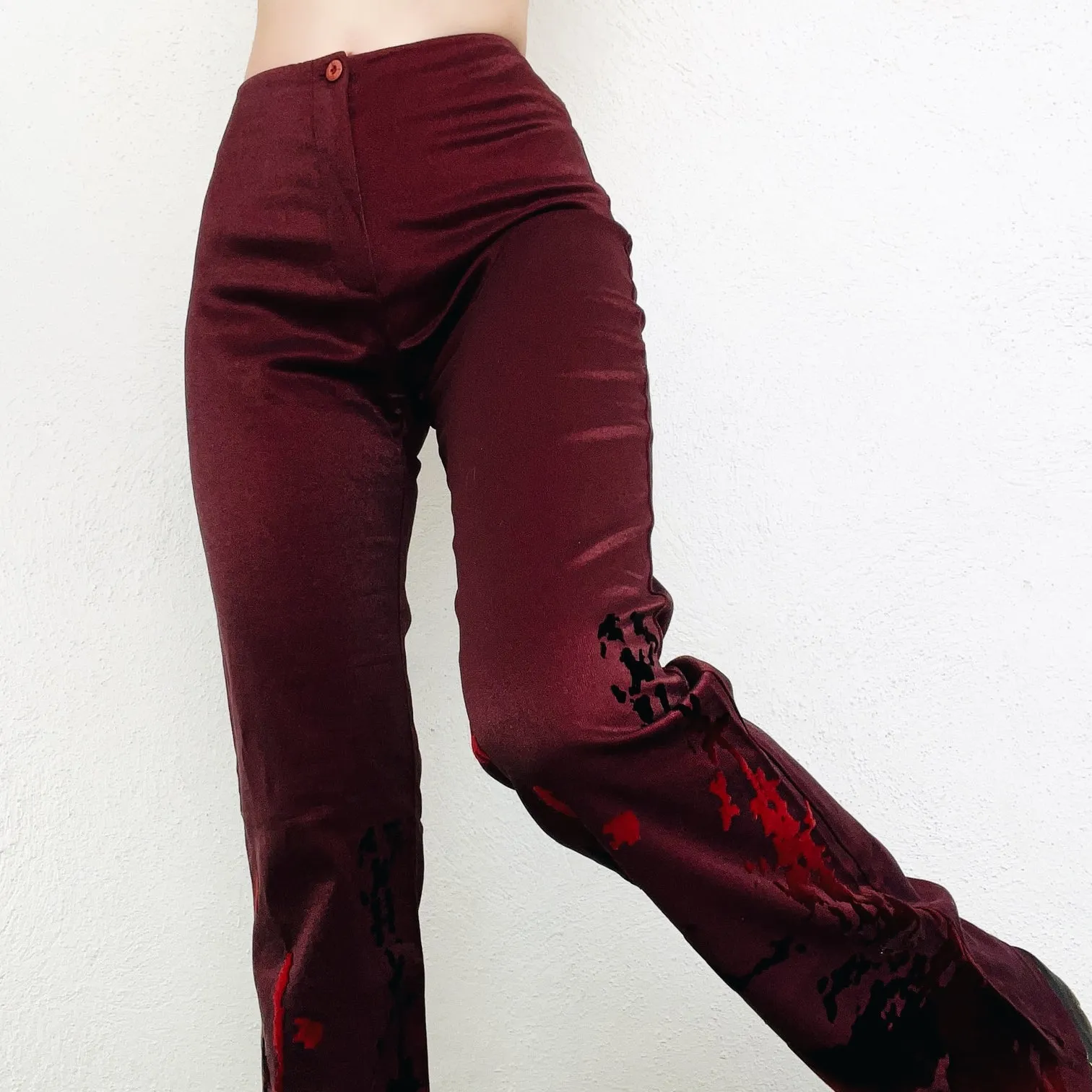 Vintage Velvety Lava Flares